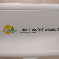 Natürlich leb ich hier! - Brotzeitboxen mit neuem Landkreis-Logo